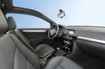 Opel Astra GTC 2005 года